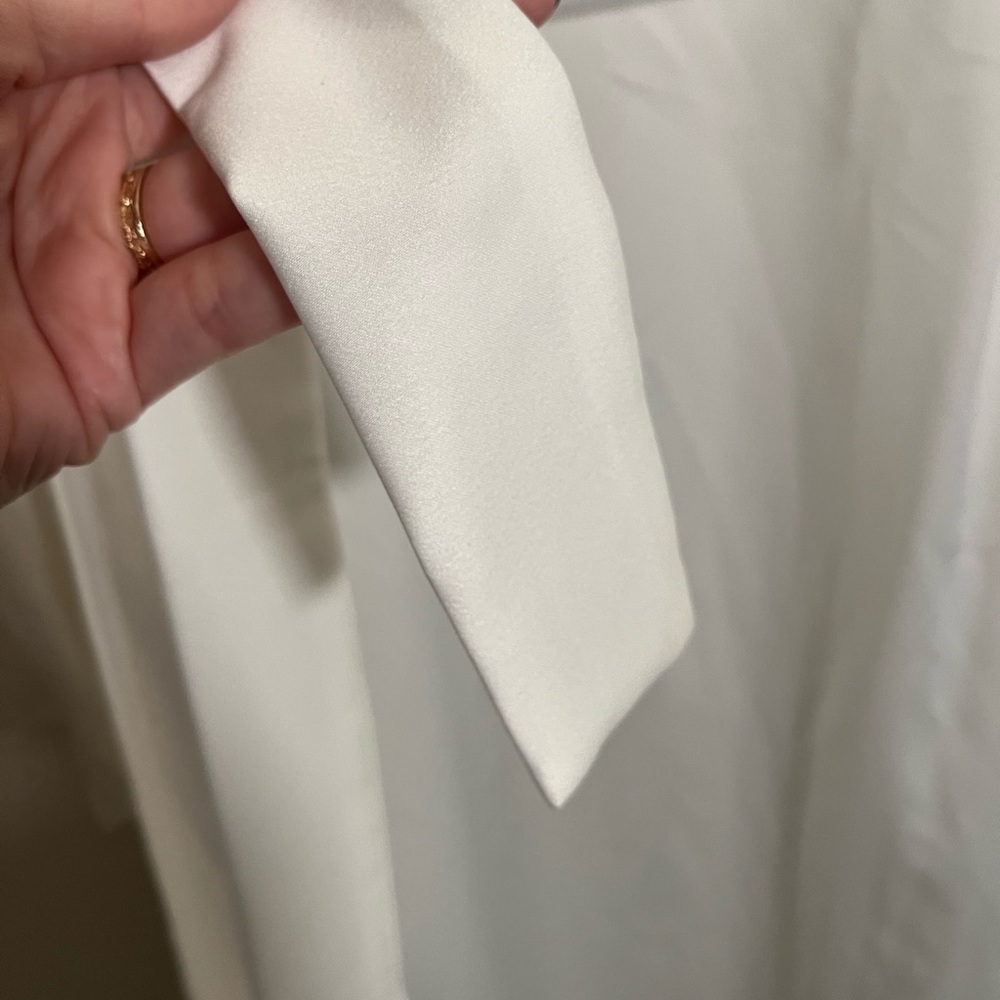 Bridal Robe, Size M - Picture 13 of 13